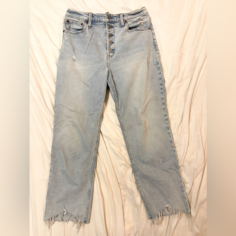 Abercrombie & Fitch Ultra High Rise Ankle Straight Jean - Size 30/10R Curve Love